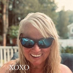 Meet your Posher, Diane